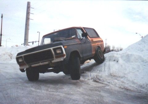 1978 Ford Bronco - I need more flex