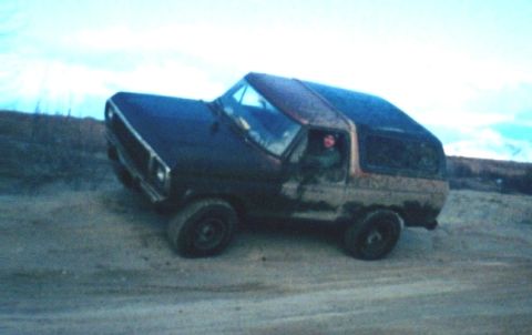 1978 Ford Bronco - Just playing around, having a good time