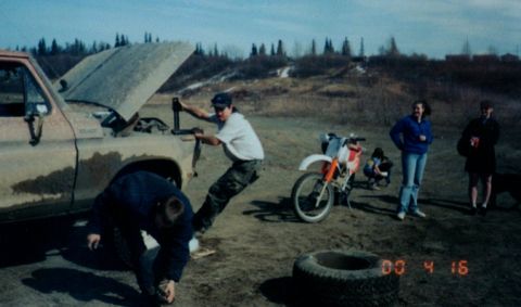 1978 Ford Bronco - This was one of two bead leaks I got. I put my spare on, and quickly ran into town, to get the other two tires cleaned out. I put my origin…