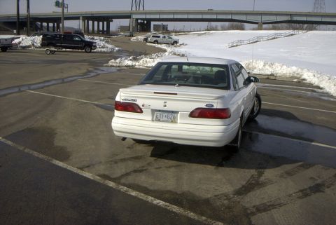 1995 Ford Taurus - Rear Passanger corner