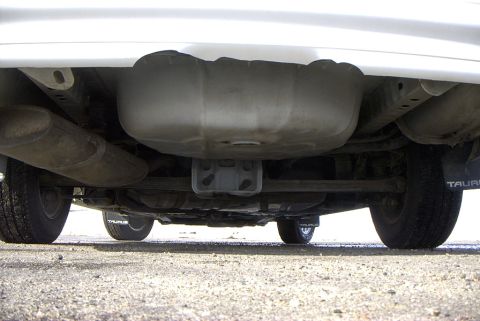 1995 Ford Taurus - Under the rear portion before soon to be added duals.