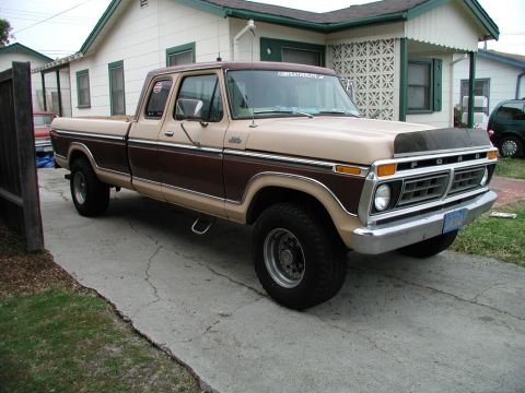 1977 Ford F-250 “Tan Tornado”
