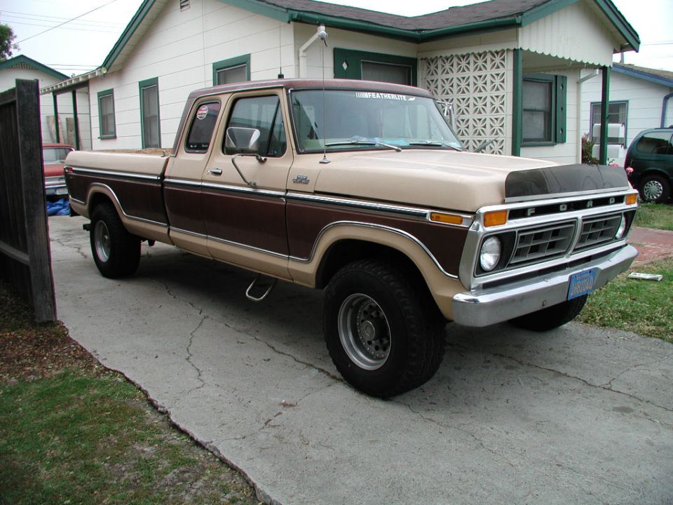 1977 Ford F-250 “Tan Tornado”