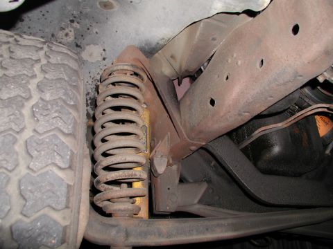 1977 Ford F-250 - Passenger side pic of suspension from front