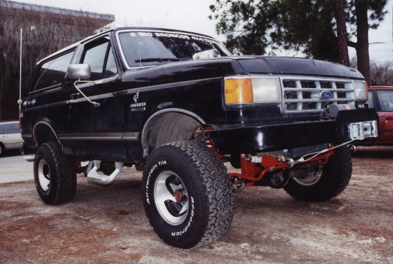 1987 Ford Bronco in 2003