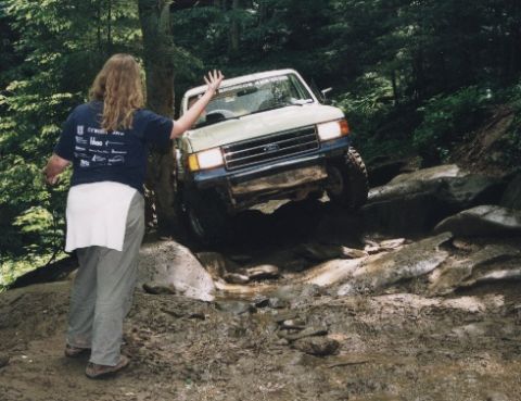1987 Ford Bronco - Cydney's spotting for Brad, since Shawn drove the Exploder to Tellico.