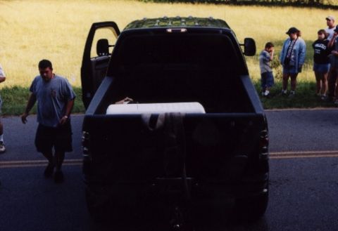 1987 Ford Bronco - Jason of 4WP, Orlando, furnished his massive F-350 to serve as a platform for the cameraman!