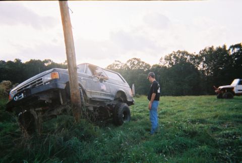 1987 Ford Bronco - Pole climbing at the flat above "Bents and Dents"