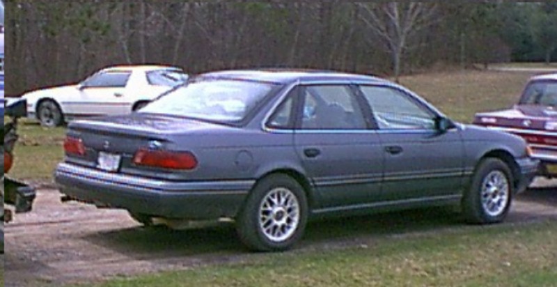1993 Ford Taurus “police pak”