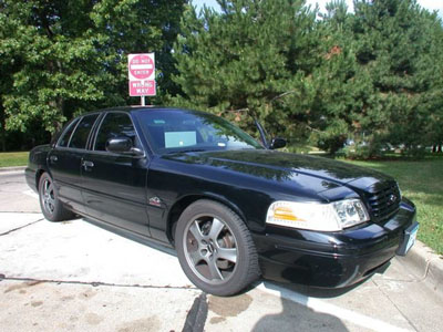 2001 Ford Crown Victoria “Kenny Brown Panther”