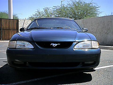 1995 Ford Mustang photo