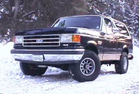 1989 Ford Bronco - First time in the snow.