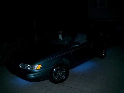 1993 Ford Taurus photo