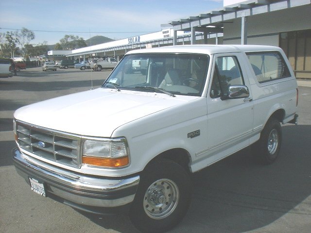 1995 Ford Bronco “WhiteBronc”