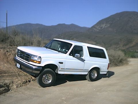 1995 Ford Bronco photo