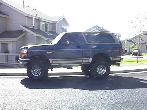 1996 Ford Bronco photo