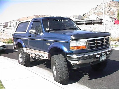 1996 Ford Bronco photo