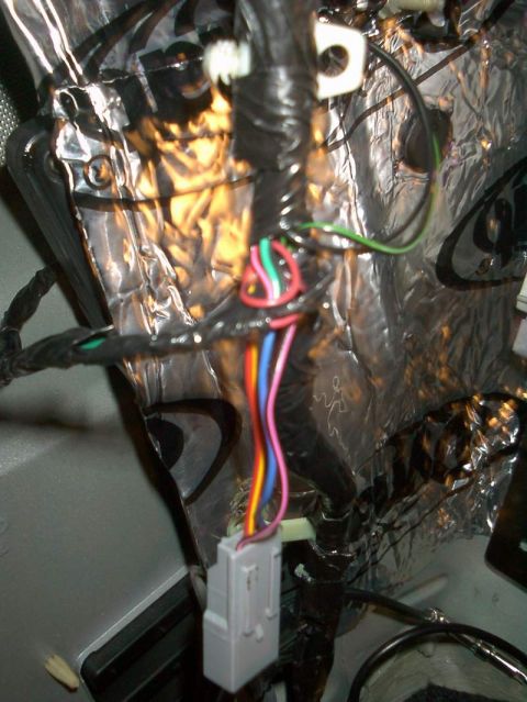1997 Mercury Sable - Antenna and CD Changer Wires