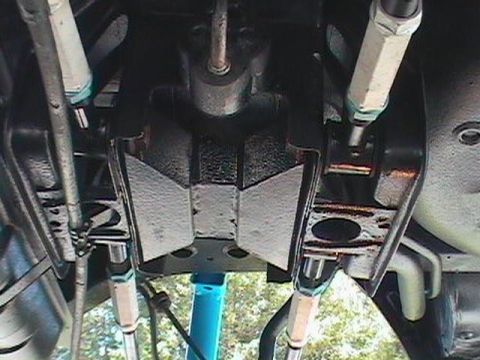1995 Ford Taurus - H Bracket