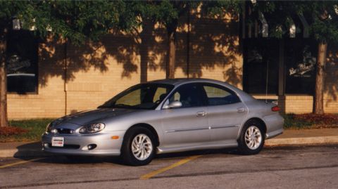 1997 Ford Taurus photo