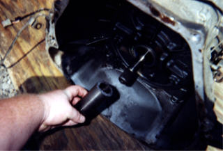 1978 Ford Bronco - Broken front pump on transmision. Did this pulling the motor.