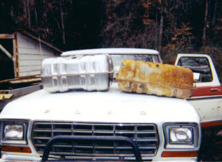 1978 Ford Bronco - Differences between new and old tanks. 33 gallon is on the left while the old 25 gallon tank is on the right.