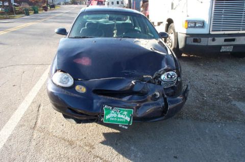 1996 Ford Taurus photo