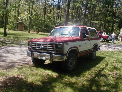 1982 Ford Bronco photo