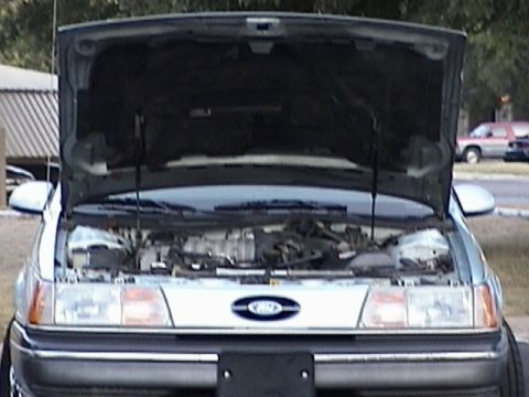 1998 Ford Taurus photo