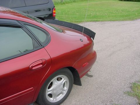 1998 Ford Taurus photo