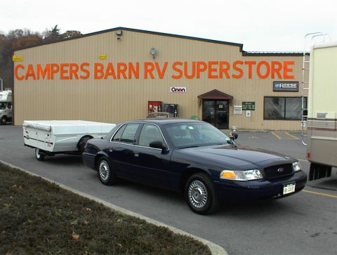 2001 Ford Crown Victoria photo