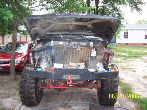1978 Ford Bronco - Both sides cut and fenders mounted