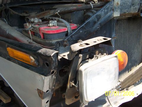 1978 Ford Bronco - headlight remounted