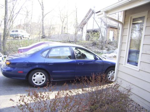 1996 Ford Taurus photo