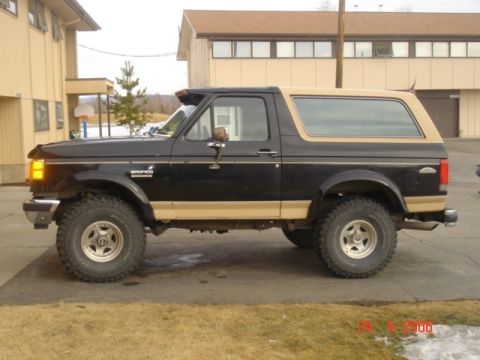 1990 Ford Bronco “Big Dog”