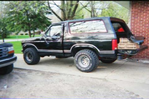 1986 Ford Bronco photo