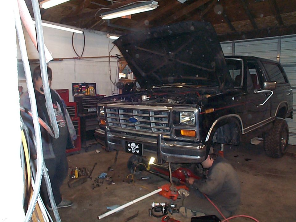 jason my ace wrench turner getting the lift on