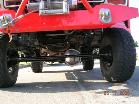 1985 Ford Bronco - front shot.