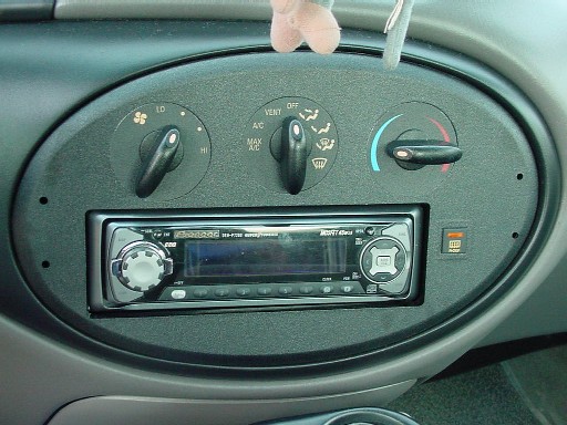 My aftermarket headunit, Pioneer DEH-P7200