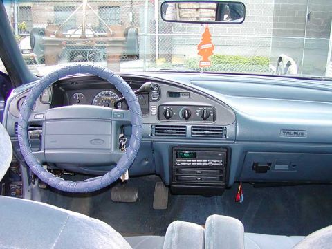1993 Ford Taurus - The overall interior shot! Yes, that's a Peachy Peach tree hanging from the mirror... Shut up. It smells good.