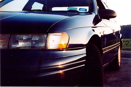1993 Ford Taurus - The "down low" shot.
