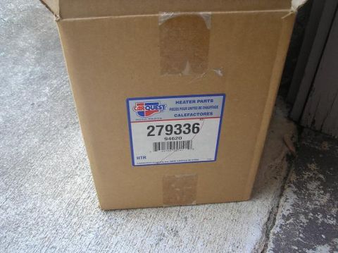 1985 Ford LTD Crown Victoria - CarQuest auto parts cardboard box labeled heater parts, part number 279336.