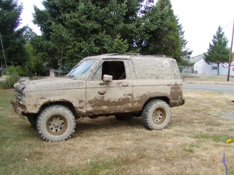 1987 Ford Bronco II - 7/06 hubard creek.... the road was dry