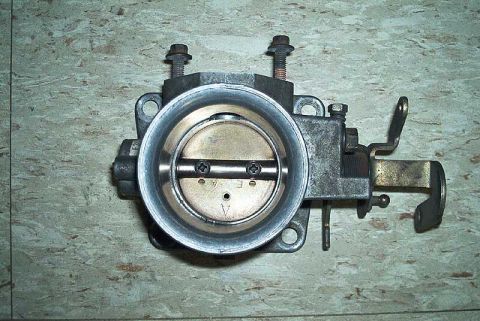 1993 Ford Taurus - Throttle body before