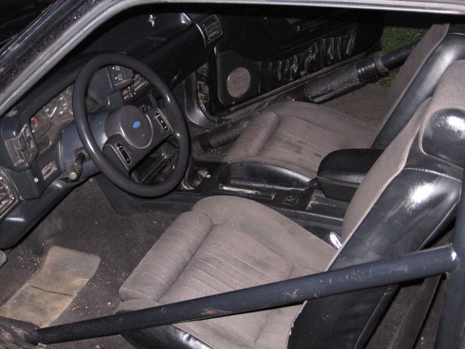 '90 mustang black interior.