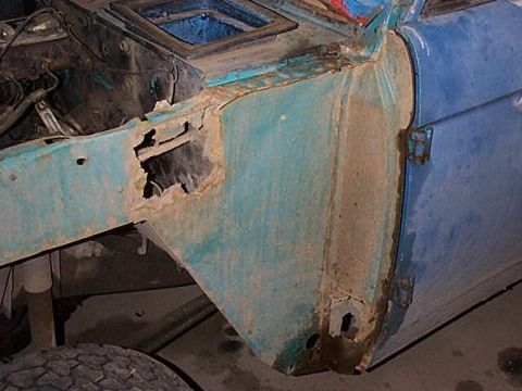 1972 Ford Bronco - Overview of the rust