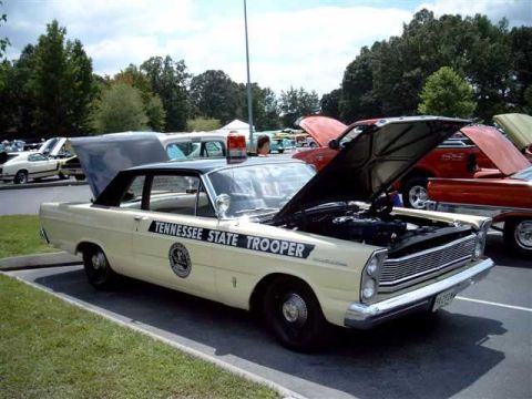 1972 Ford Ranchero - This 1965 Ford Custom police car has 'TENNESSEE STATE TROOPER' written on its side.