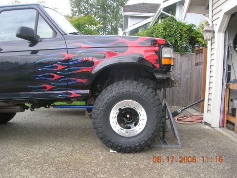 1996 Ford Bronco - Estimated ride height