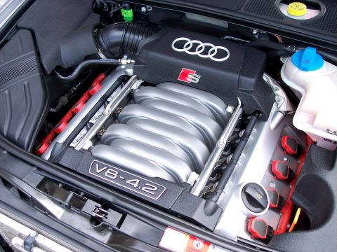 2004 Audi S4 photo