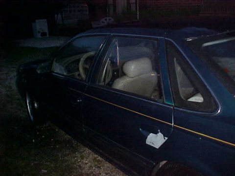 1995 Ford Taurus - Driver side